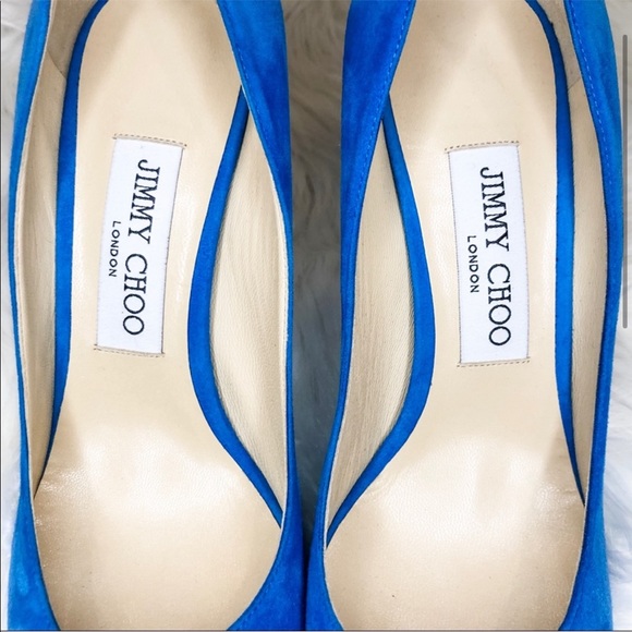 LIKE NEW AUTHENTIC JIMMY CHOO BLUE PUMP - Picture 3 of 6